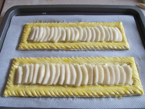 tarte feuilletee poires